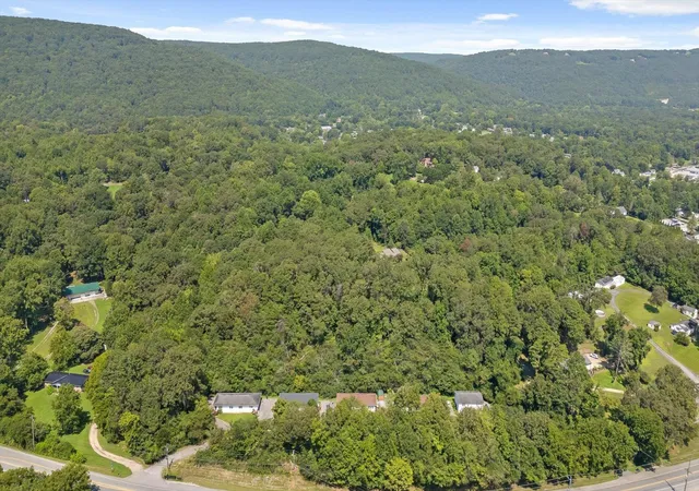 Homes for sale in Soddy Daisy, TN | 11209 Dayton Pike, Soddy Daisy, TN 37379 | MLS# 3152861