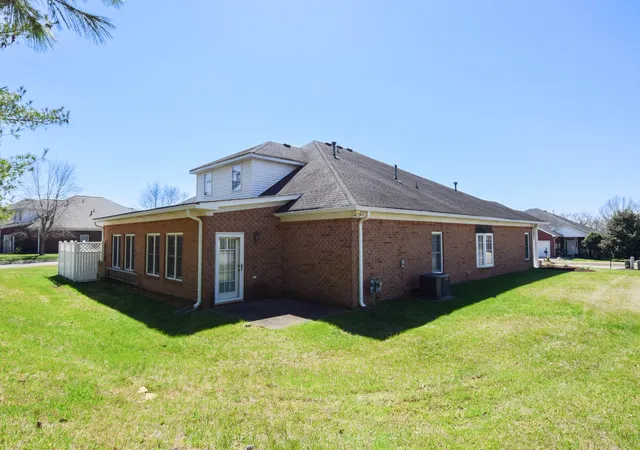 Photo 3 of Single family home for sale at 441 Brady Ln, Gallatin, TN 37066 | MLS# 3156442 | Listing updated on 2026-10-05