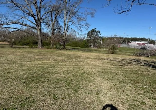 2nd image of 1019 Pickwick St, Savannah, TN 38372 | MLS# 3153039