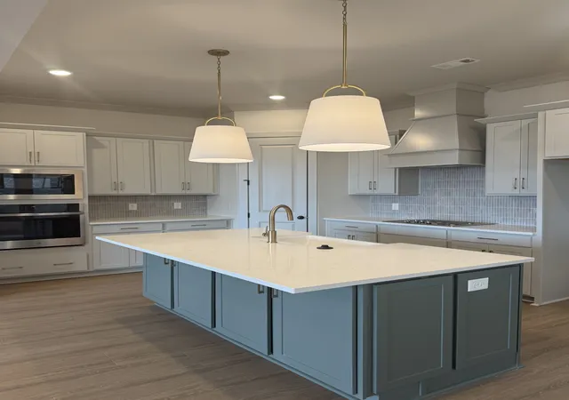 Photo 3 of Single family home for sale at 817 Saint Claire Ave, Thompsons Station, TN 37179 | MLS# 3153110 | Listing updated on 2026-03-18