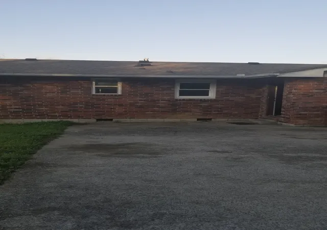 Photo 3 of Single family home for sale at 2714 Combs Dr, Nashville, TN 37207 | MLS# 3153129 | Listing updated on 2026-07-28