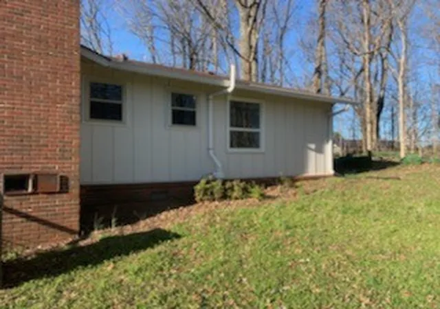 Homes for sale in Columbia, TN | 864 Tom Osborne Rd, Columbia, TN 38401 | MLS# 3154714