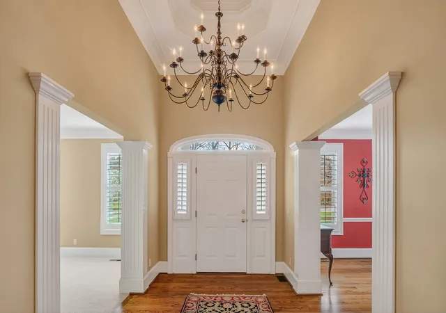 Photo 2 of Single family home for sale at 811 N Maple Ave, Cookeville, TN 38501 | MLS# 3155137 | Listing updated on 2026-03-20