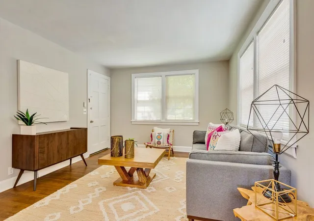4th image of 1904 Warfield Dr, Nashville, TN 37215 | MLS# 3155717
