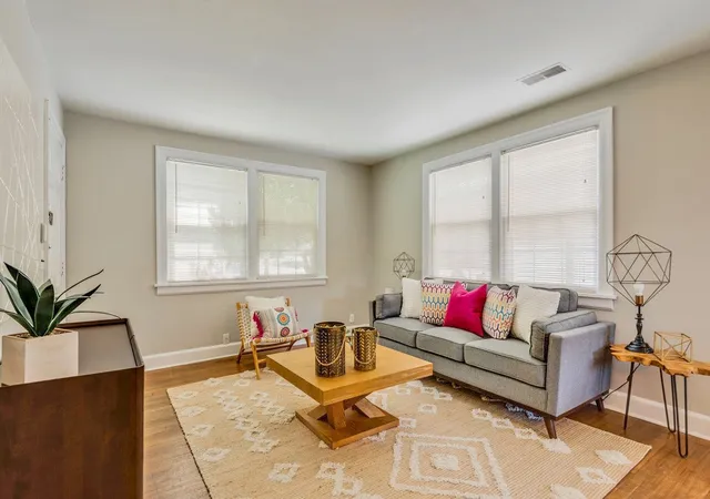 5th image of 1904 Warfield Dr, Nashville, TN 37215 | MLS# 3155717