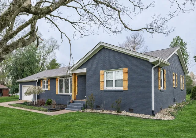 3rd image of 516 N Russell St, Portland, TN 37148 | MLS# 3155360