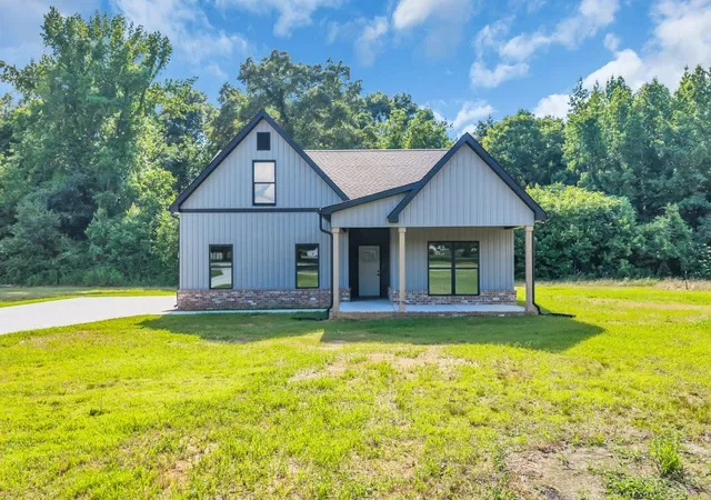 Homes for sale in Hillsboro, TN | 2728 Bains Rd, Hillsboro, TN 37342 | MLS# 3182460