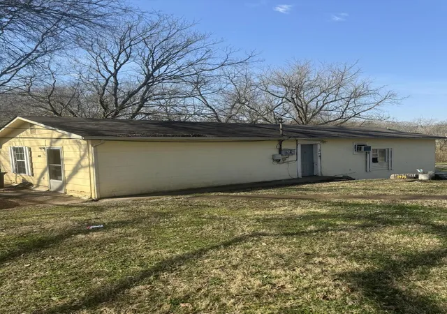 2nd image of 389 Market Street Ne, Charleston, TN 37310 | MLS# 3249185