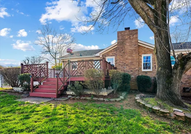 Photo 3 of Single family home for sale at 510 Hemingway Dr, Columbia, TN 38401 | MLS# 3155428 | Listing updated on 2026-09-23