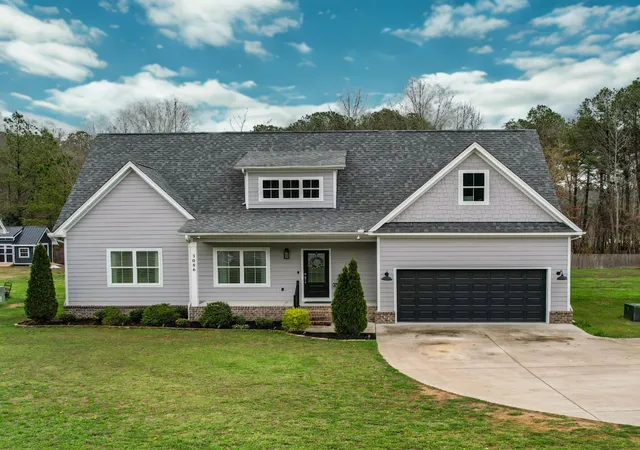 1st image of 3086 Crow Road Ne, Dalton, GA 30721 | MLS# 3193100