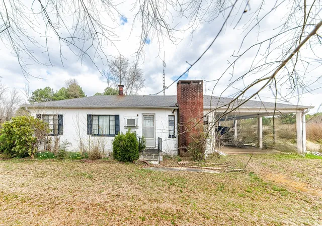 Homes for sale in Loretto, TN | 24b Busby Rd, Loretto, TN 38469 | MLS# 3155480