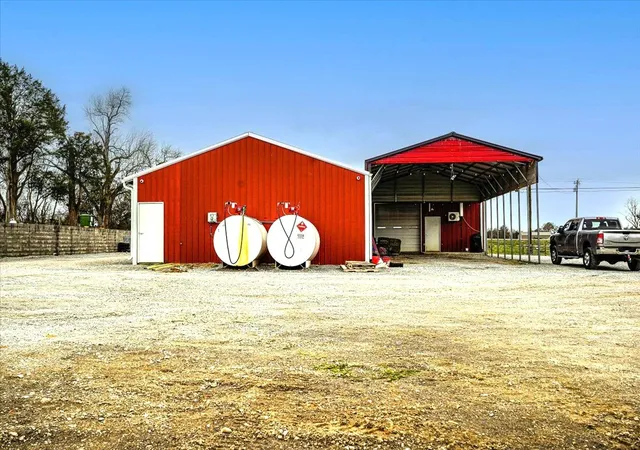 2nd image of 4186 Hwy 41A N, Chapel Hill, TN 37034 | MLS# 3158676