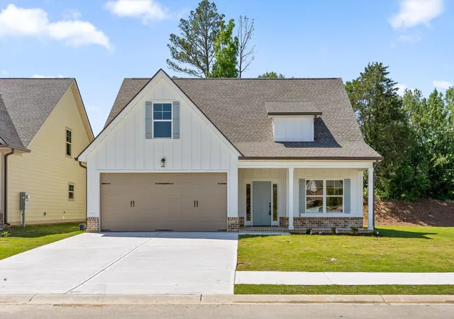 Photo 1 of Single family home for sale at 627 Willow Grv Ct, Ringgold, GA 30736 | MLS# 3155605 | Listing updated on 2026-09-14