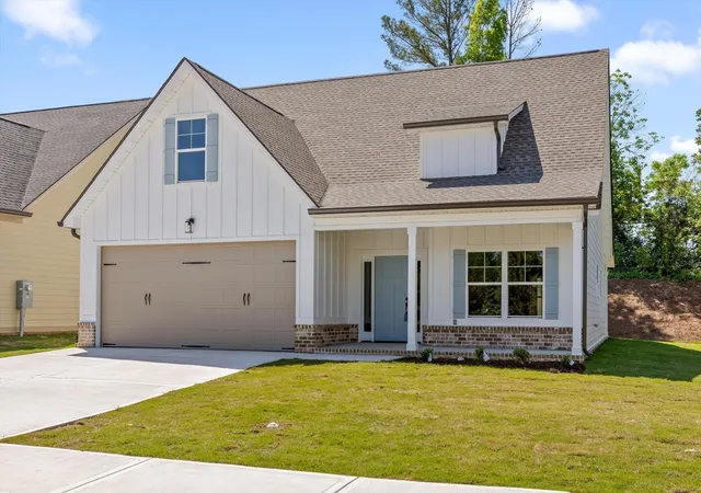 Photo 2 of Single family home for sale at 627 Willow Grv Ct, Ringgold, GA 30736 | MLS# 3155605 | Listing updated on 2026-09-14