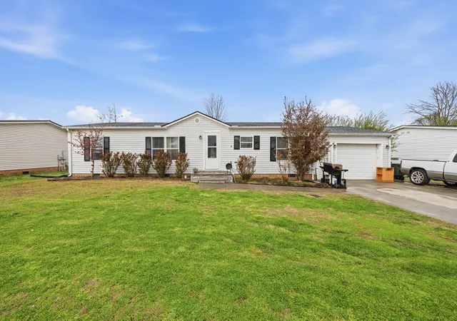 Homes for sale in Gallatin, TN | 118 Shawn Dr, Gallatin, TN 37066 | MLS# 3155949