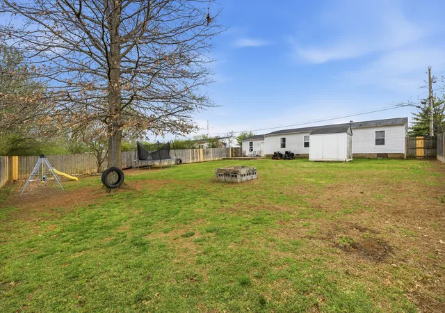 Homes for sale in Gallatin, TN | 118 Shawn Dr, Gallatin, TN 37066 | MLS# 3155949