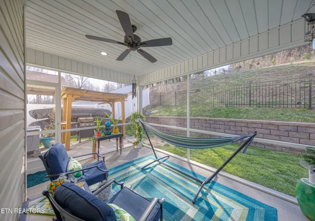 Photo 4 of Single family home for sale at 1142 Madison Oaks Rd, Knoxville, TN 37924 | MLS# 3615735 | Listing updated on 2026-10-09