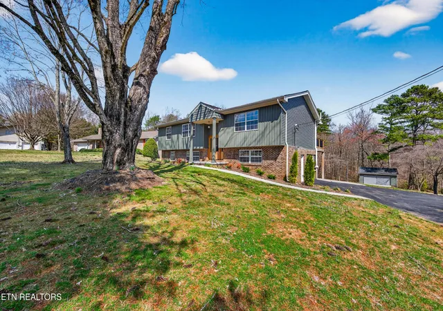 2nd image of 1205 Hoss Rd, Powell, TN 37849 | MLS# 3270239