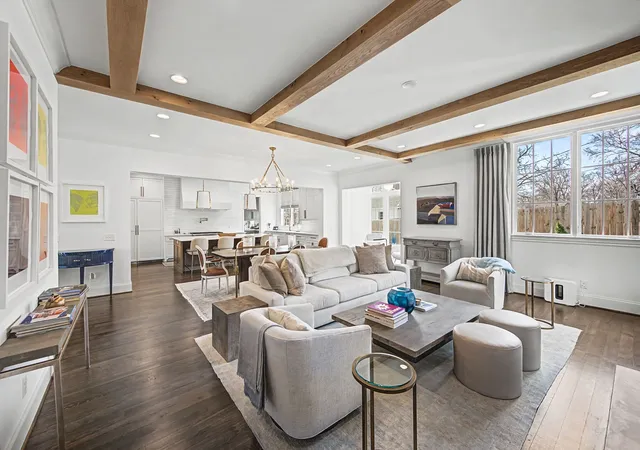 3rd image of 2402 Valley Brook Rd, Nashville, TN 37215 | MLS# 3170218