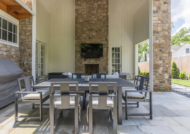 75th image of 2402 Valley Brook Rd, Nashville, TN 37215 | MLS# 3170218