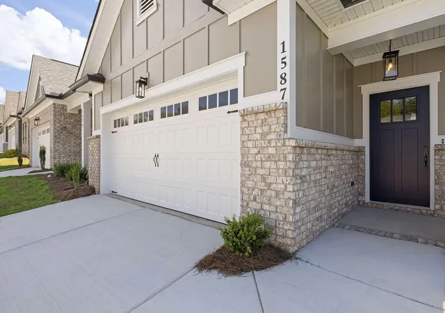Photo 1 of Townhouse for sale at 1587 Whisper Winds Ln, Ooltewah, TN 37363 | MLS# 3258680 | Listing updated on 2026-10-29