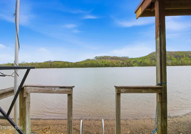 3rd image of 269 Lakeshore Vista Dr, Kingston, TN 37763 | MLS# 3156003
