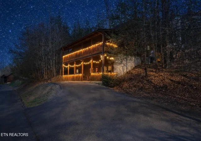 1st image of 653 Eagles Boulevard Way, Pigeon Forge, TN 37863 | MLS# 3302062