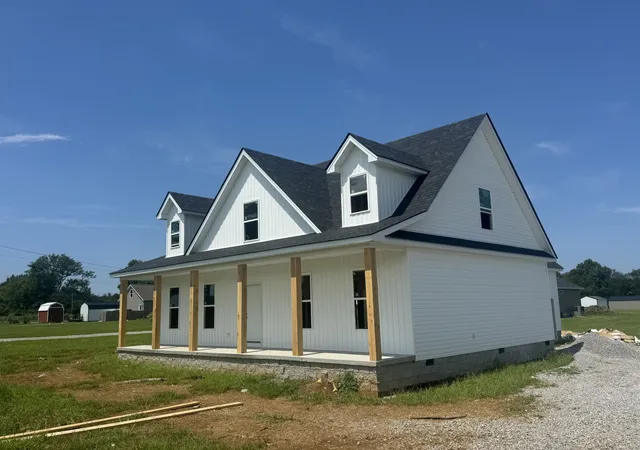 2nd image of 2110 Laws Hill Cir, Lewisburg, TN 37091 | MLS# 3156130