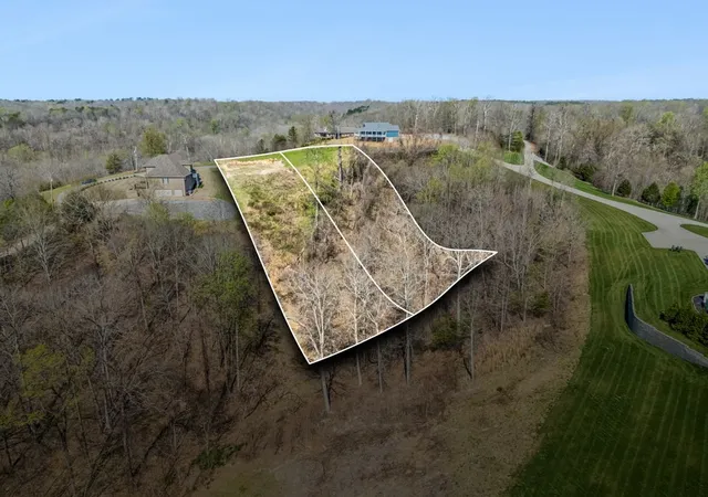 1st image of 0 River Trace Dr, Dover, TN 37058 | MLS# 3164953