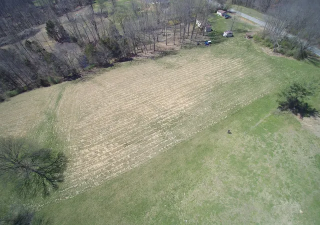 Photo 4 of Manufactured home for sale at 10974 Galen Rd, Lafayette, TN 37083 | MLS# 3156372 | Listing updated on 2026-09-01