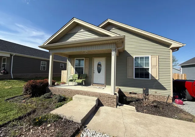 2nd image of 399 Church St, Portland, TN 37148 | MLS# 3156460