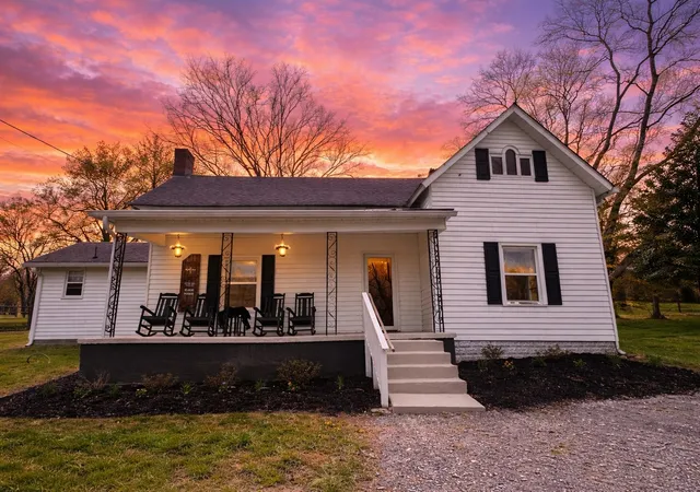 Homes for sale in Watertown, TN | 546 W Old Alexandria Rd, Watertown, TN 37184 | MLS# 3165108