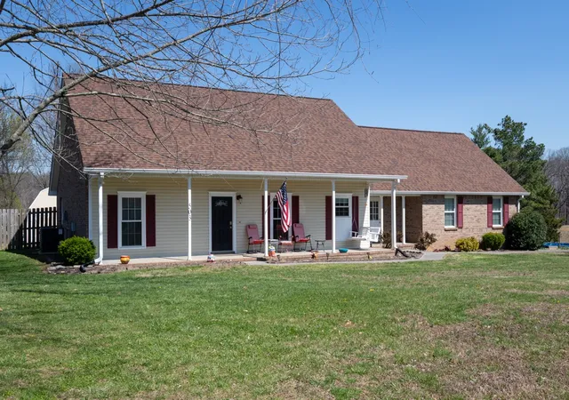 Photo 2 of Single family home for sale at 503 Cedar Brk Dr, White House, TN 37188 | MLS# 3159299 | Listing updated on 2026-08-30