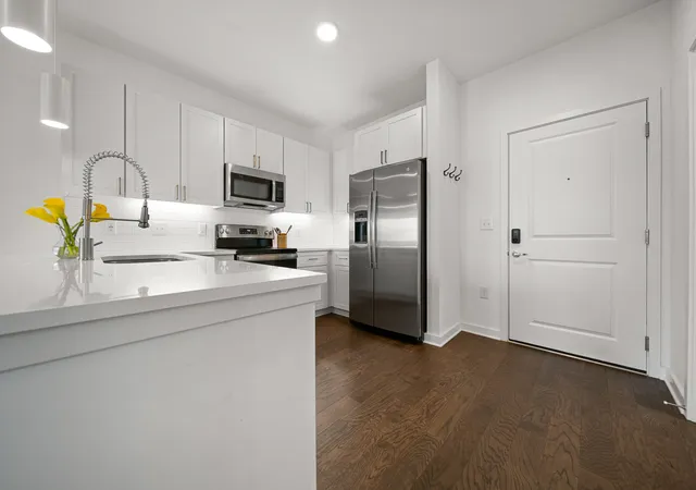 2nd image of 1677 54Th Ave N #421, Nashville, TN 37209 | MLS# 3167232