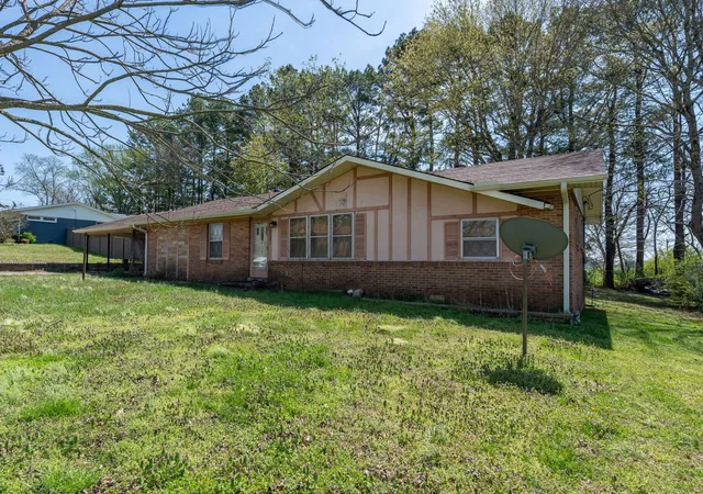 Homes for sale in Loretto, TN | 118 Park St, Loretto, TN 38469 | MLS# 3158548