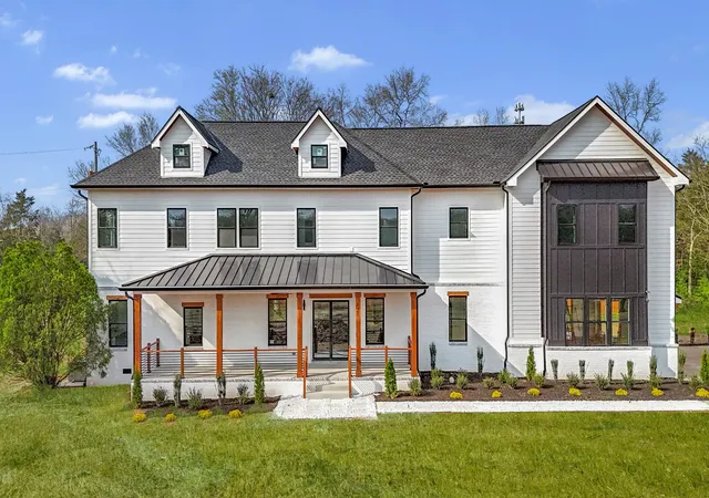 Photo 1 of Single family home for sale at 3521 Hobson Pike, Hermitage, TN 37076 | MLS# 3191695 | Listing updated on 2026-08-19