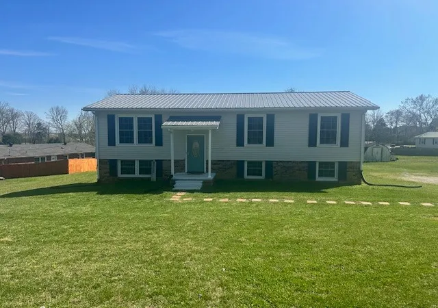 Photo 1 of Single family home for sale at 4032 Gayle Cir, Cookeville, TN 38501 | MLS# 3158428 | Listing updated on 2026-07-27