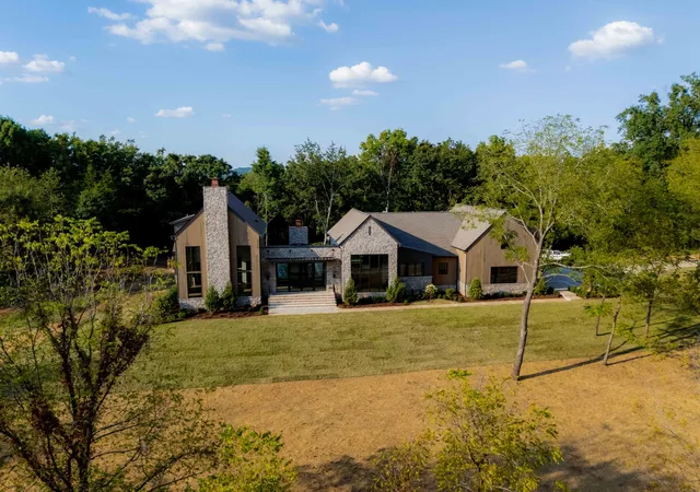 Photo 1 of Mansion for sale at 8004 Wilder Pass, Arrington, TN 37014 | MLS# 3163922 | Listing updated on 2026-09-21