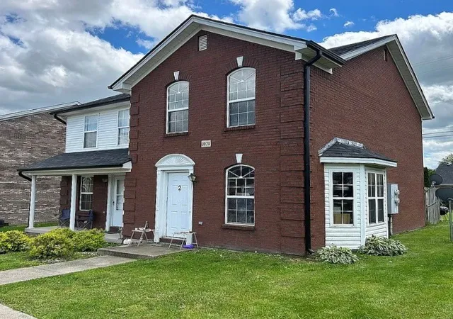 Multi family home for sale at 1028 Merrick Dr, Richmond, KY 40475 | MLS# 3159279
