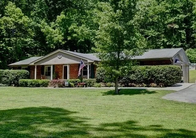 3rd image of 205 Park Dr, Dayton, TN 37321 | MLS# 3163800