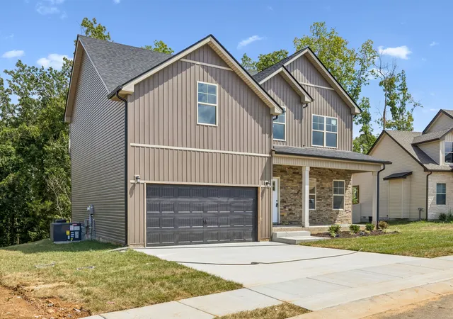 Photo 3 of Single family home for sale at 95 Sycamore Hl, Clarksville, TN 37042 | MLS# 3159128 | Listing updated on 2026-08-19