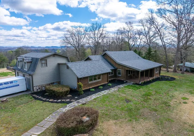 Homes for sale in Englewood, TN | 209 County Road 576, Englewood, TN 37329 | MLS# 3223289