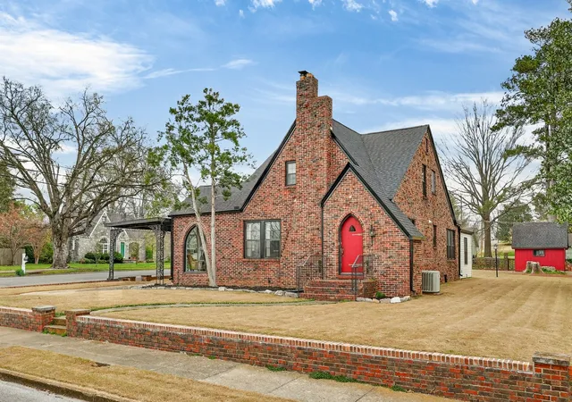 image of 411 2nd Ave, Fayetteville, TN 37334 | MLS# 3158620