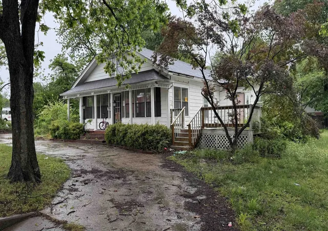2nd image of 1702 W Nettleton Ave, Jonesboro, AR 72401 | MLS# 3158655