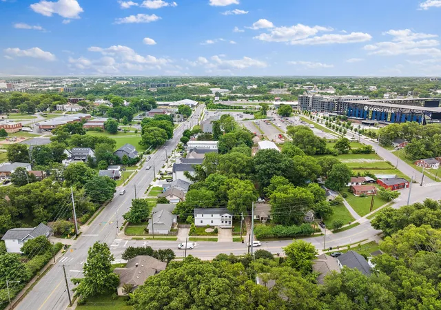 2nd image of 1902 Bransford Ave, Nashville, TN 37204 | MLS# 3158670