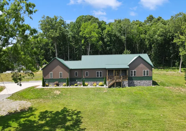 Homes for sale in Watertown, TN | 2095 Linwood Rd, Watertown, TN 37184 | MLS# 3165132