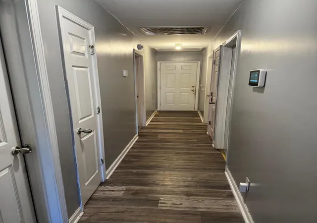 Photo 1 of Single family home for sale at 2112 East 14th St, Chattanooga, TN 37404 | MLS# 3628742 | Listing updated on 2026-10-29