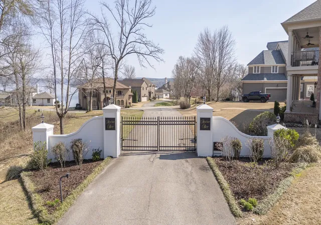 32nd image of 400 Anchor Pt, Savannah, TN 38372 | MLS# 3158729