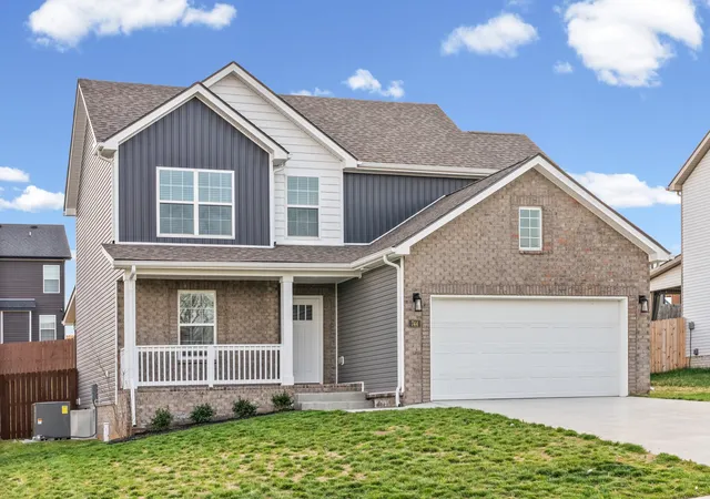 Homes for sale in Clarksville, TN | 744 Banister Dr, Clarksville, TN 37042 | MLS# 3160219