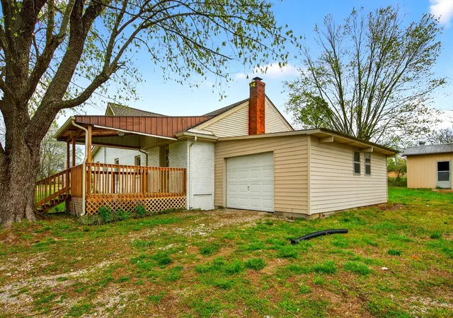 33rd image of 946 Clearview Rd, Cottontown, TN 37048 | MLS# 3159935